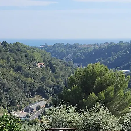 Дом отдыха Superbe Vue Кань-сюр-Мер